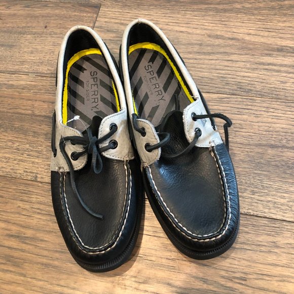 New Sperry Top Sider Original 2 Eye Navy/Gray Boat Shoes
